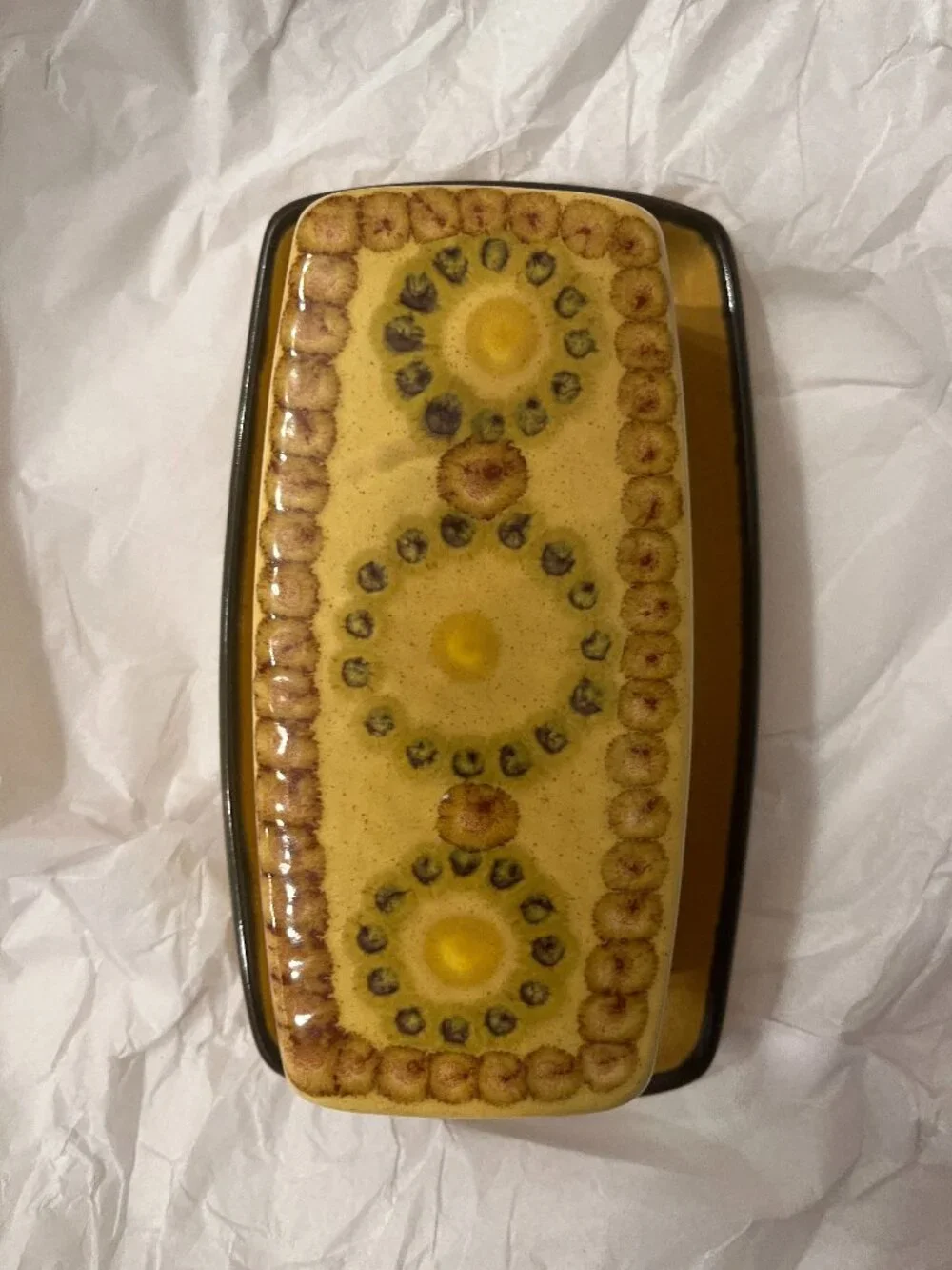 LIST AFTER AUCTION Vintage Franciscan Honeycomb Covered Butter Dish England